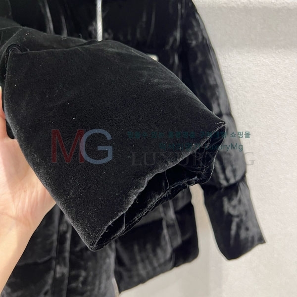   ٿ е PR832340-2