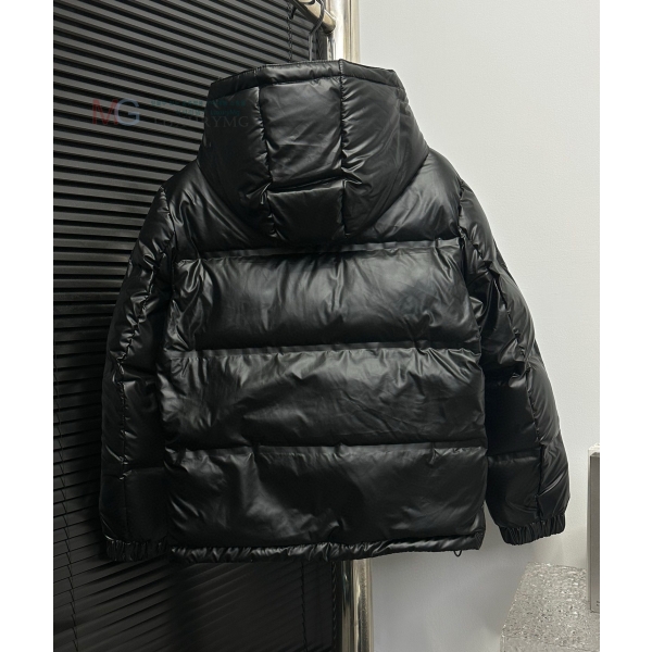   ٿ е 836793-1