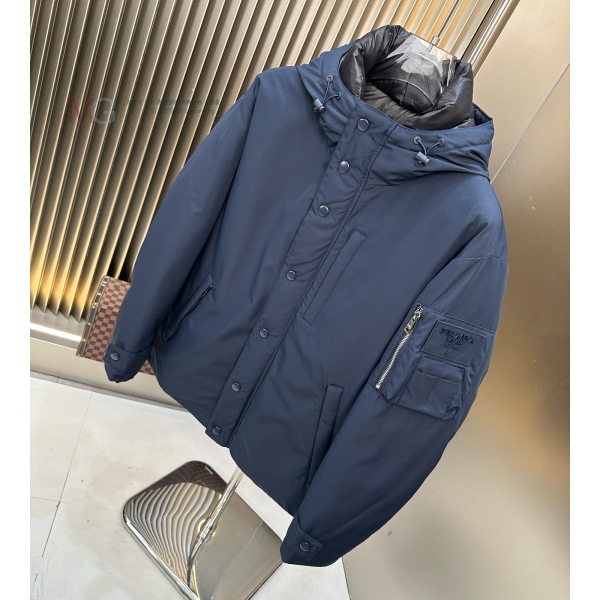   ٿ е 836796-1
