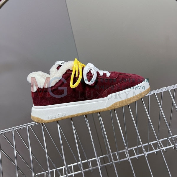 ���� �̿�̿� ����Ŀ�� M180007-1