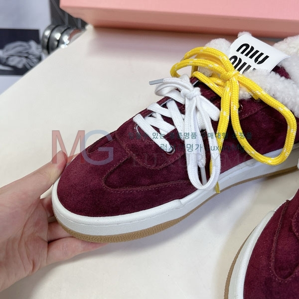 ���� �̿�̿� ����Ŀ�� M180007-1