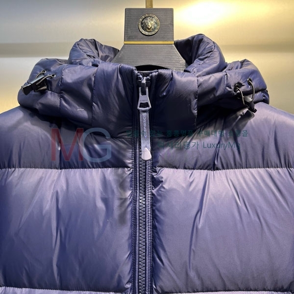   ٿ е BU443555-1