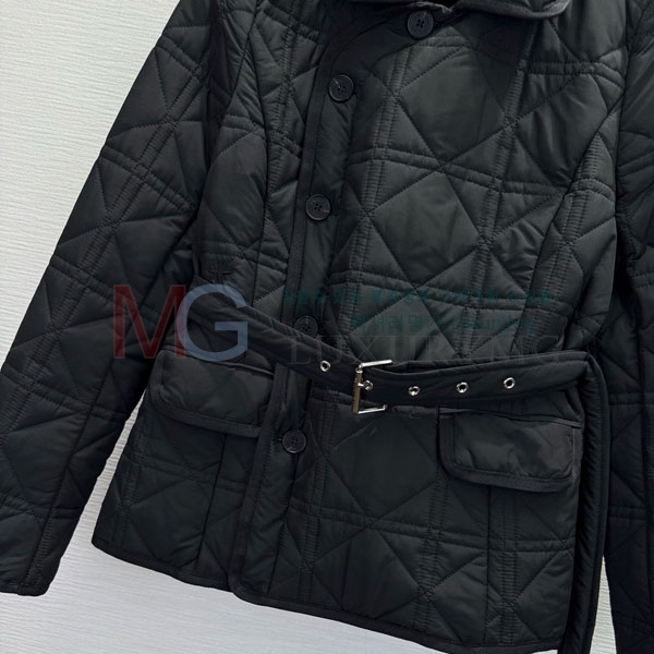   е  D65345637-10