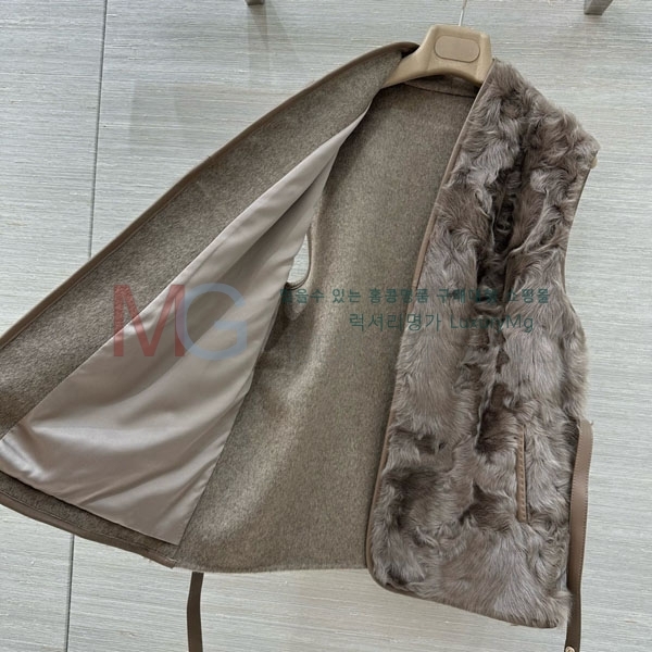  η** þ    LP234503-9