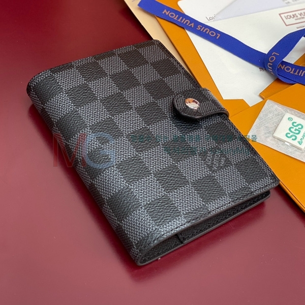 ̺ ̾    R20005-9