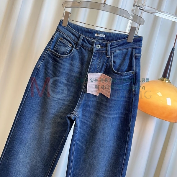  ̿̿   MU329900-3