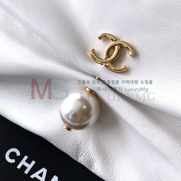 * ü ޸ ̴Ϲ AP4613-103