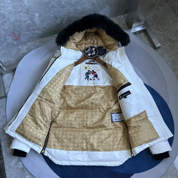  Ŭ ٿ е M68K2110252-3