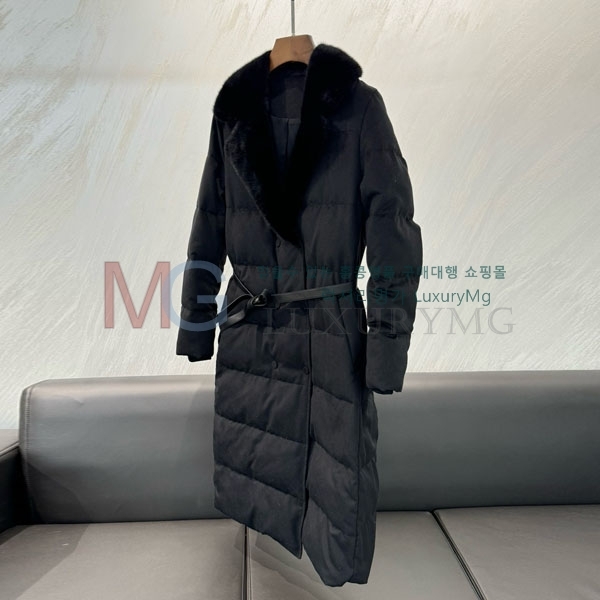  η**  ٿ е LP245054-3