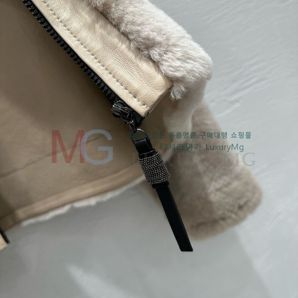  ڷ ġڸ þ   BC23440-2