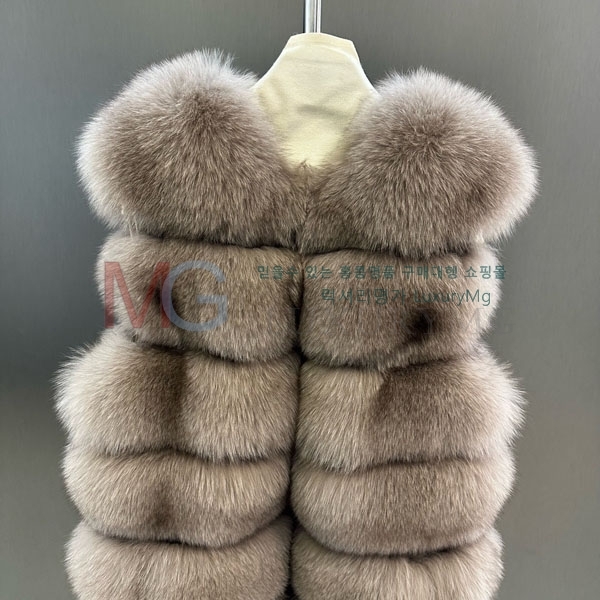   þ    FEND234008-3