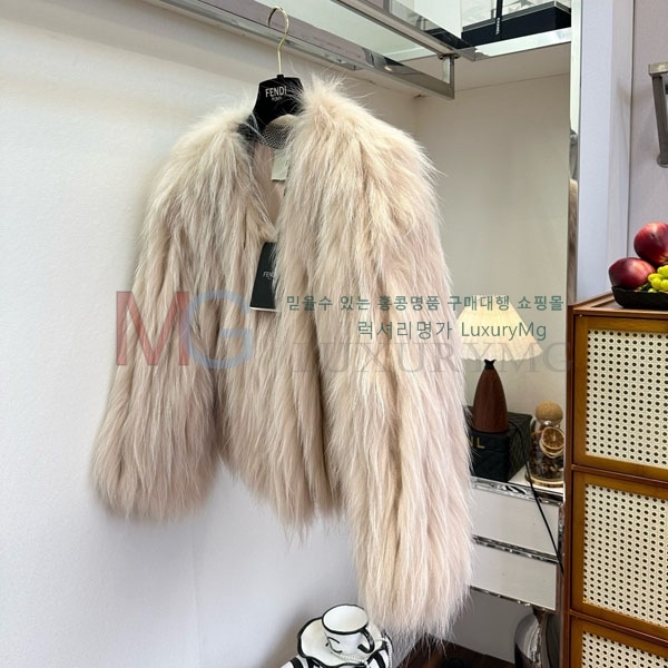   þ   FEND234507-2