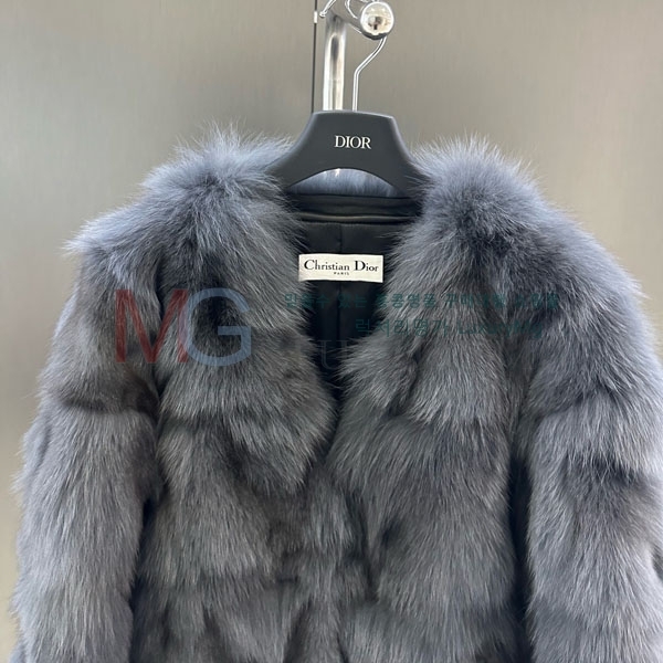   þ   DO8234077-16