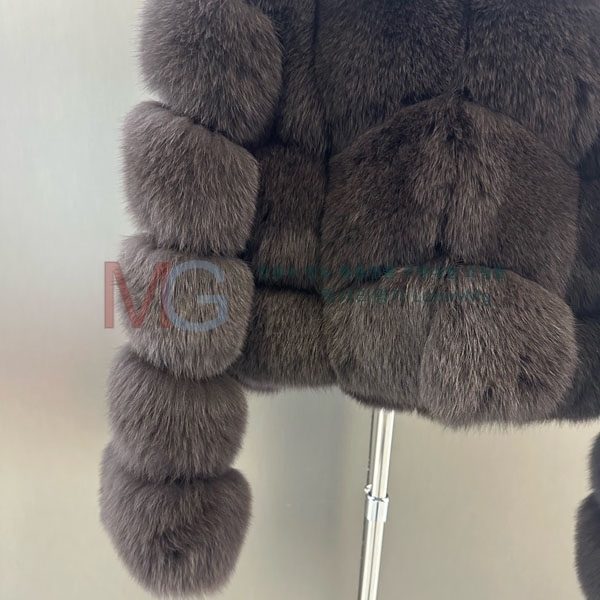   þ   DO8234077-26