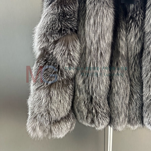   þ   FEND234008-8