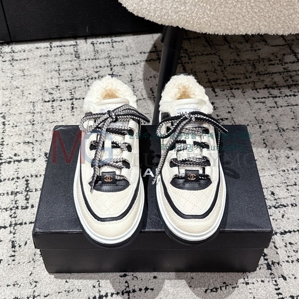  * ĳ־ Ŀ AT555032-1