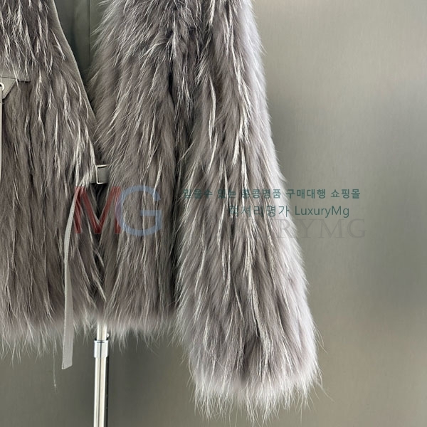   þ   CE50435680-1