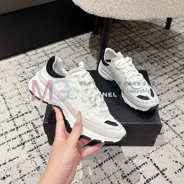  * ĳ־ Ŀ AT555036-1