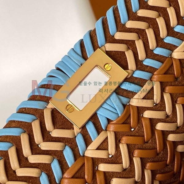  ī ̾ ڴ ̴ F0095001-3