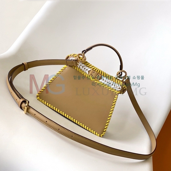  ī ̾ ڴ ̴ F0095001-2