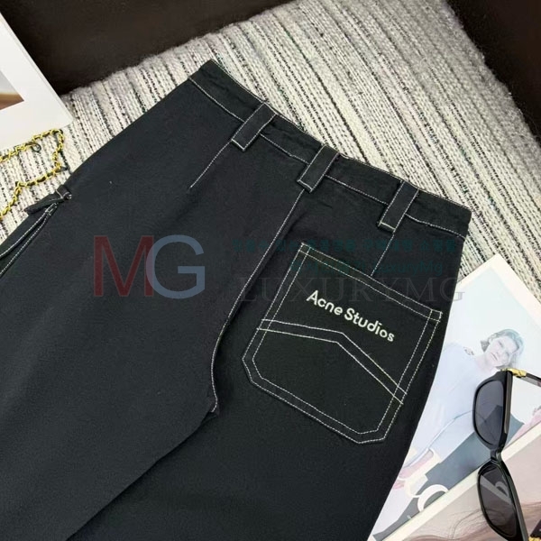  ũ Ʃ  AU232340238-3