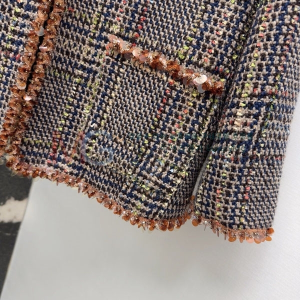  * ٿ е  CHA345202-4