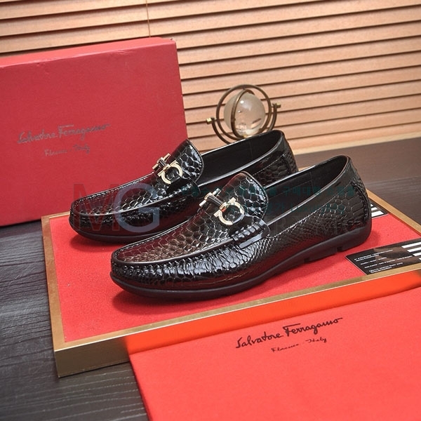  ䷹ ĳ־  FO251112-1