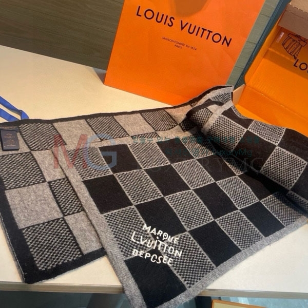 ̺ ÷/ī L82817370-2