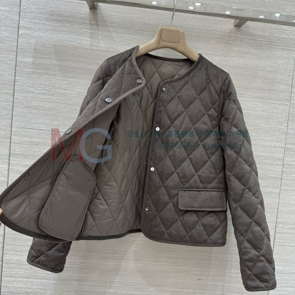  η** ٿ е LP2923022-3