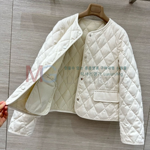  η** ٿ е LP2923022-5