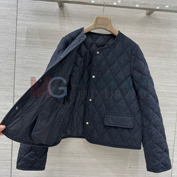  η** ٿ е LP2923022-6