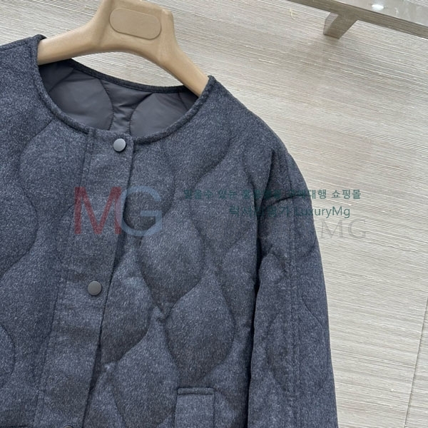  η** ٿ е LP2923022-9