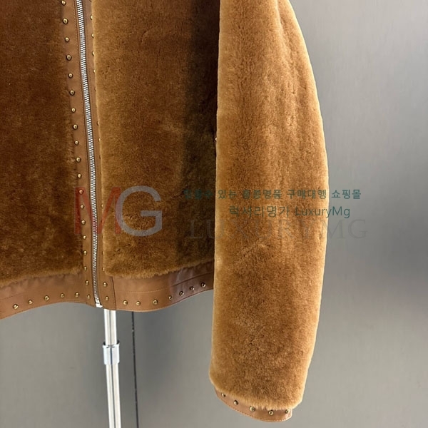  ޽ þ   HE6Y3402-8