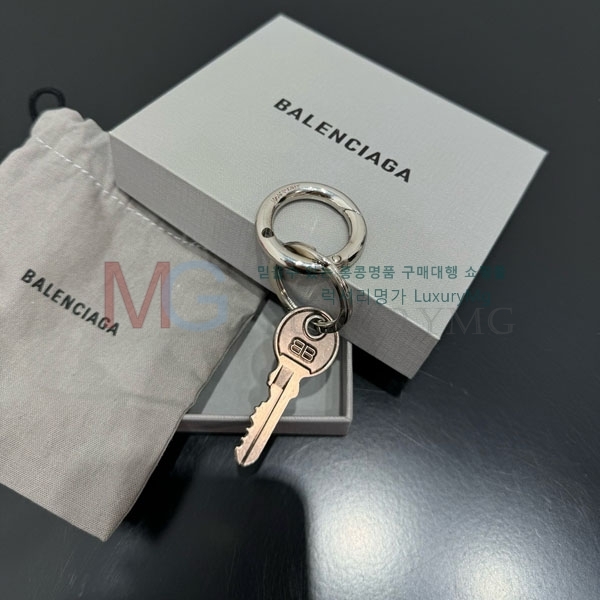  ߷þư ŰȦ BA23017-2