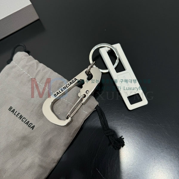  ߷þư ŰȦ BA23017-4