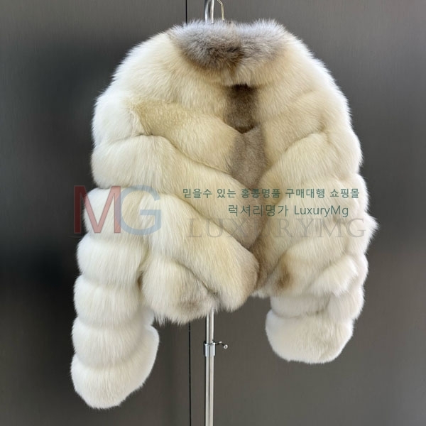   þ   FEND223424-4