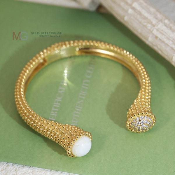 ��Ŭ���� �� ���� ���� VA45023-4