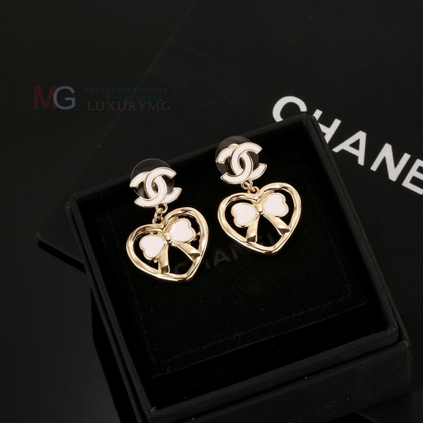 ��* �Ͱ��� CHA2324070-4