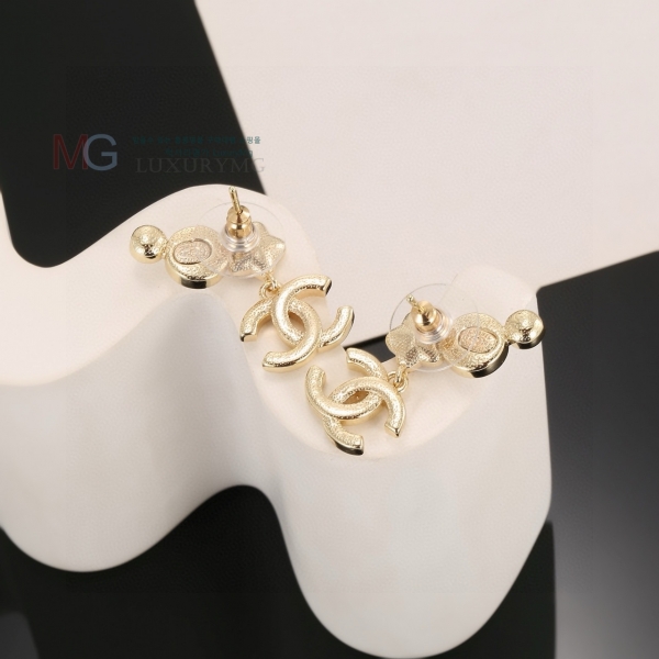 ��* �Ͱ��� CHA2324070-5