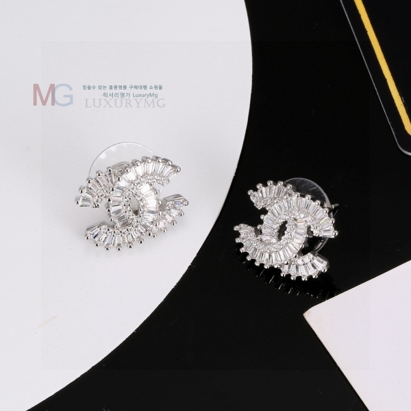 ��* �Ͱ��� CHA2324070-8