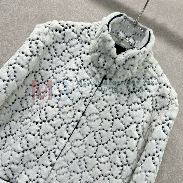 ���� ��* ���� CH2345077-7