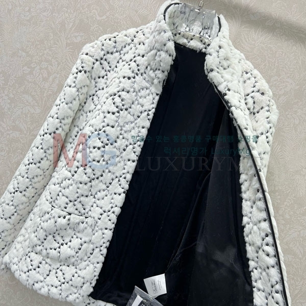 ���� ��* ���� CH2345077-7