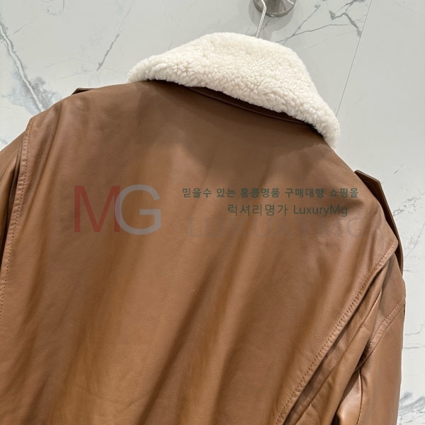  ζ þ   YS2323013-7