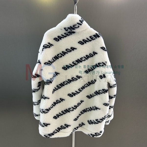  ߷þư þ   BL657868-3