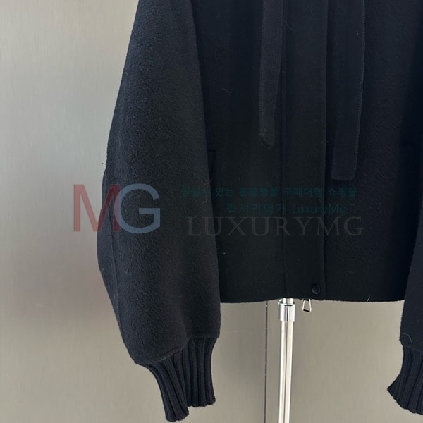  η** е   ĵ LP23345054-23