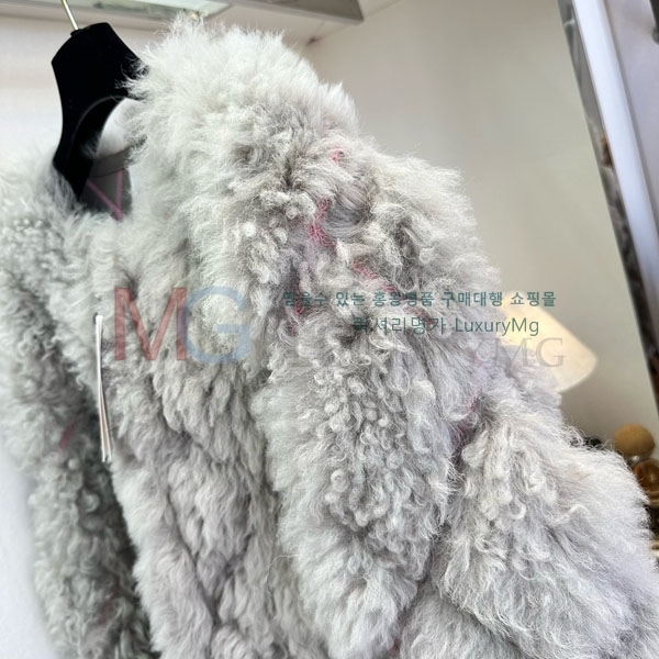   þ   CE0234044-10