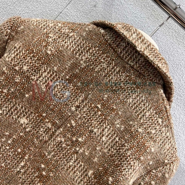  η**  Ŷ LP23243033-3