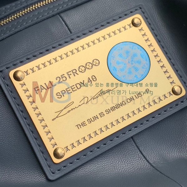 ̺ ǵ Ʈ ݵѸ 40 M15225-1