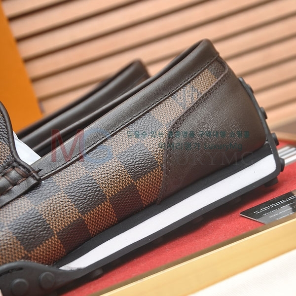  ̺ ĳ־  1LV303667-1