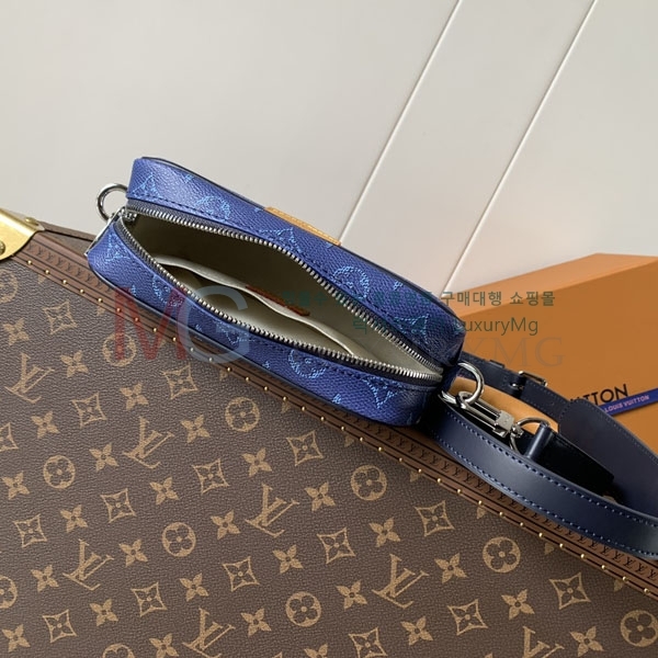 ̺ Ʈī   M26826-1